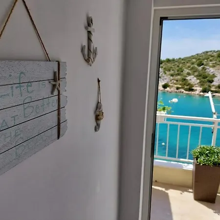 By The Sea Grebastica, Sibenik - 8333 Grebaštica