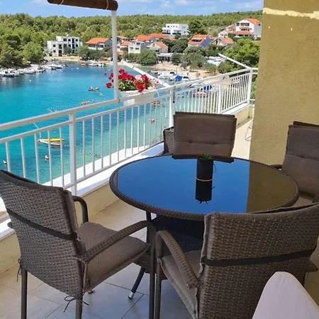 By The Sea Grebastica, Sibenik - 8333 Apartment