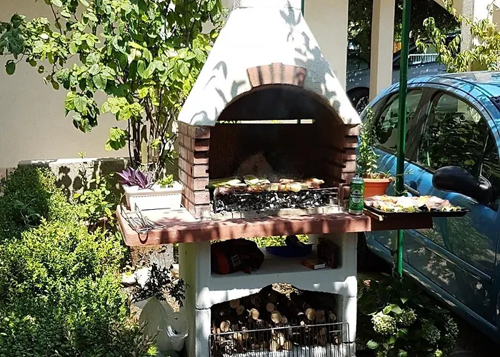 Appartement By The Sea Grebastica, Sibenik - 8333 Grebaštica